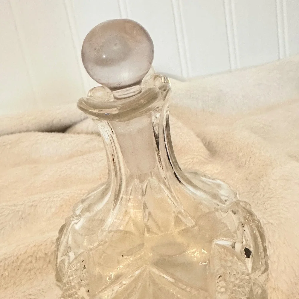 Unbranded Glass Cruet Decanted Small Clear Excellent Vintage Pressed  Victorian